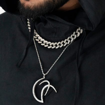 GAWKY ICED EXCLUSIVE PENDANT
